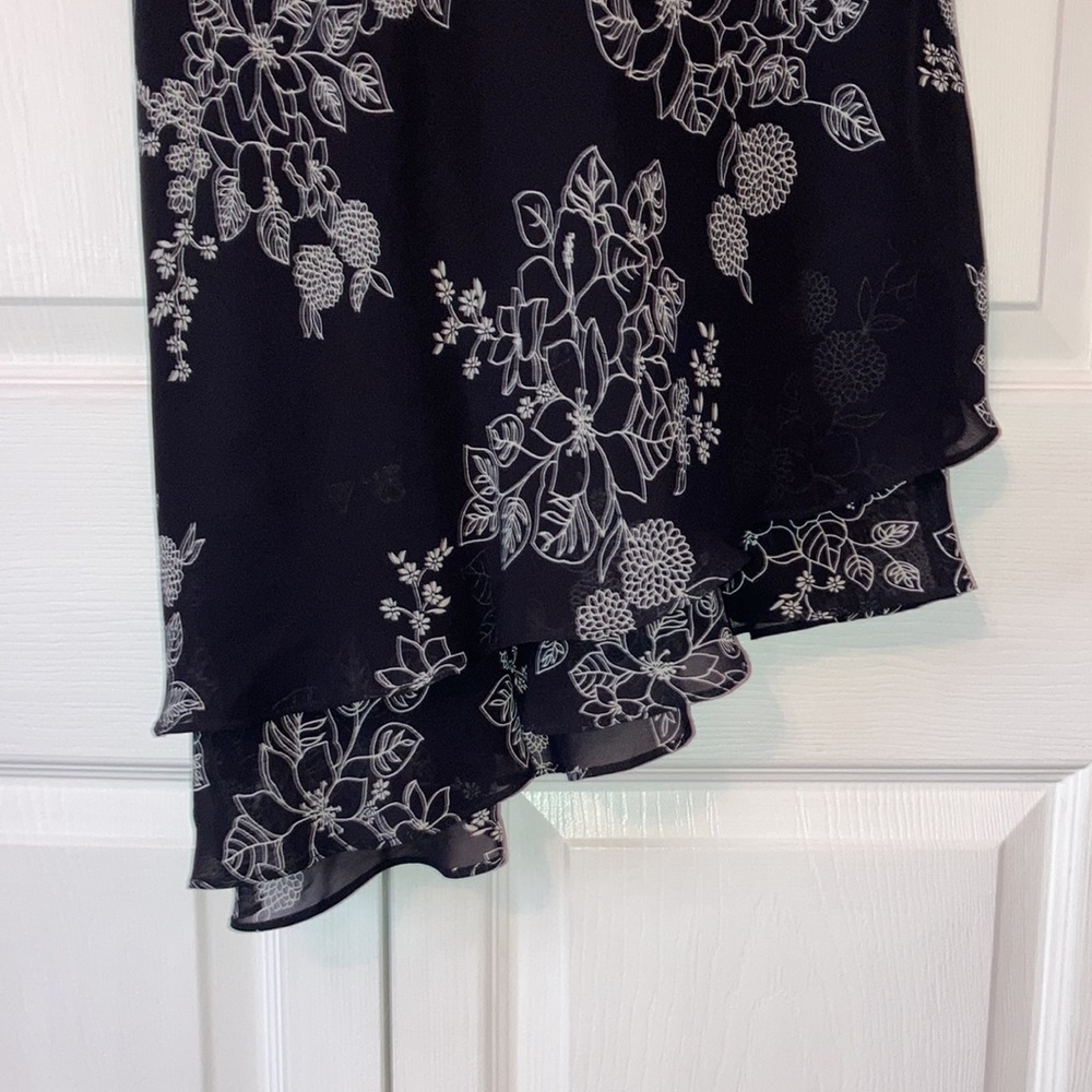 Donna Ricco Asymmetrical Ruffle Hem Dress size 6 - Picture 6 of 6